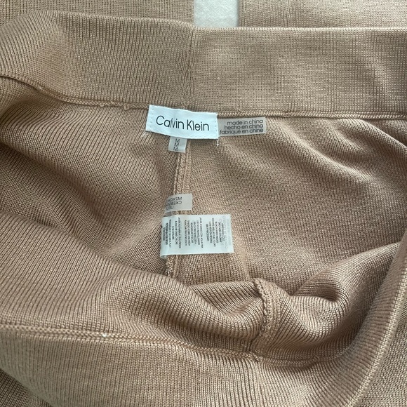 Calvin Klein women’s knit comfy wide leg pants - Picture 4 of 9